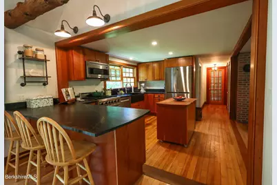 234 Central St, Plainfield, MA 01070 - Photo 9