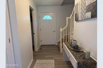 14 Richardson St #14, Cheshire, MA 01225 - Photo 9
