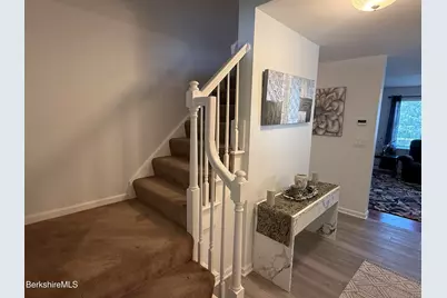 14 Richardson St #14, Cheshire, MA 01225 - Photo 11
