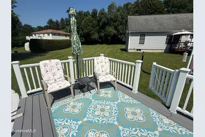 14 Richardson St #14, Cheshire, MA 01225 - Photo 31