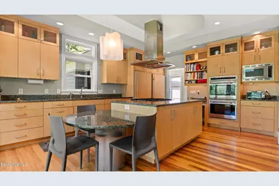 16 Old Tree Farm Rd, Stockbridge, MA 01262 - Photo 13