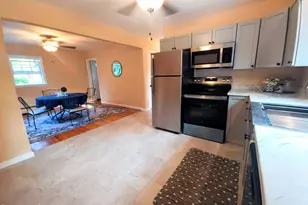 22 Wealthy Ave, Pittsfield, MA 01201 - Photo 3
