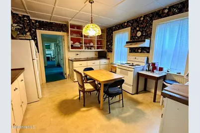 58 Quincy St, North Adams, MA 01247 - Photo 3