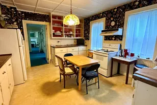 58 Quincy St, North Adams, MA 01247 - Photo 3