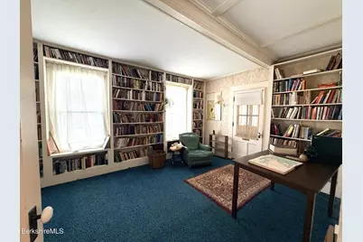 58 Quincy St, North Adams, MA 01247 - Photo 23