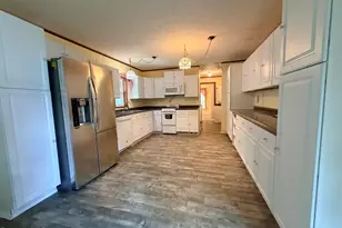12 Apache Dr, North Adams, MA 01247 - Photo 5