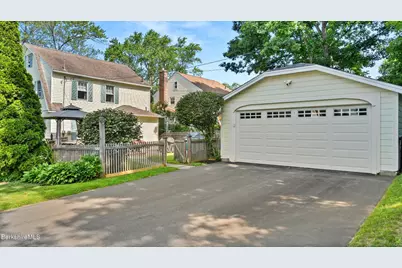 99 Whittier Ave, Pittsfield, MA 01201 - Photo 7