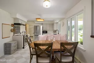 24 Rockland Dr, Pittsfield, MA 01201 - Photo 13