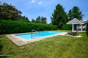 24 Rockland Dr, Pittsfield, MA 01201 - Photo 27