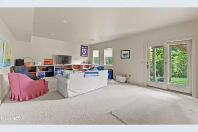 35 Meadow Ridge Dr, Pittsfield, MA 01201 - Photo 49