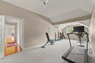 35 Meadow Ridge Dr, Pittsfield, MA 01201 - Photo 43