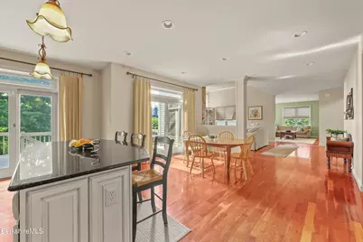 35 Meadow Ridge Dr, Pittsfield, MA 01201 - Photo 21