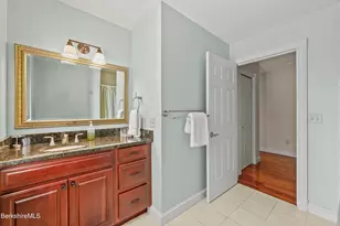 35 Meadow Ridge Dr, Pittsfield, MA 01201 - Photo 41