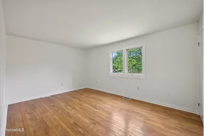 16 Windflower Way #16, Williamstown, MA 01267 - Photo 17
