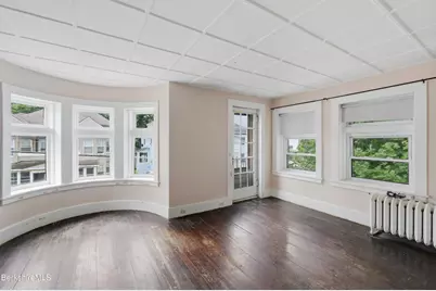 7 Lincoln St, Pittsfield, MA 01201 - Photo 9