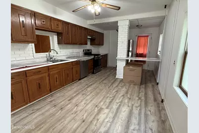 68 Columbia St, Adams, MA 01220 - Photo 5