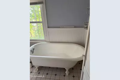 33 Hancock Rd, Williamstown, MA 01267 - Photo 13