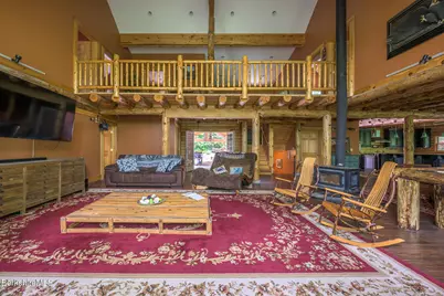 17 Jamie Ln, Sandisfield, MA 01255 - Photo 15