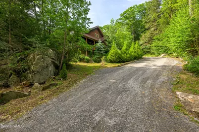 17 Jamie Ln, Sandisfield, MA 01255 - Photo 3