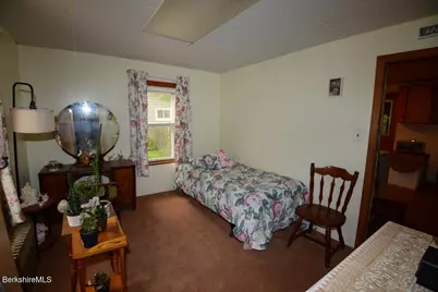 93 Pine St, Dalton, MA 01226 - Photo 19