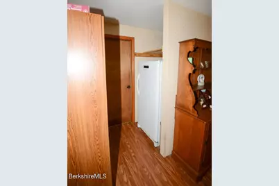 93 Pine St, Dalton, MA 01226 - Photo 17