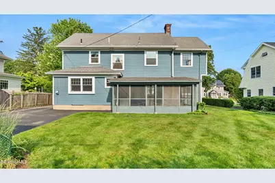 30 Lexington Pkwy, Pittsfield, MA 01201 - Photo 25