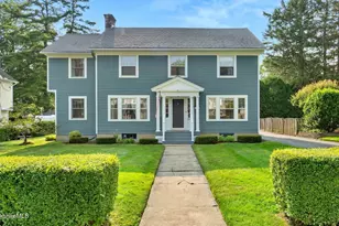 30 Lexington Pkwy, Pittsfield, MA 01201 - Photo 1