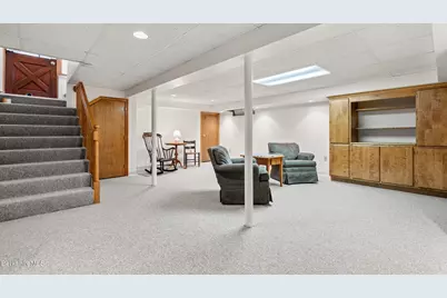 30 Lexington Pkwy, Pittsfield, MA 01201 - Photo 33