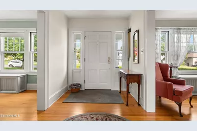 30 Lexington Pkwy, Pittsfield, MA 01201 - Photo 9