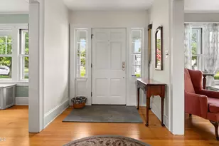 30 Lexington Pkwy, Pittsfield, MA 01201 - Photo 9