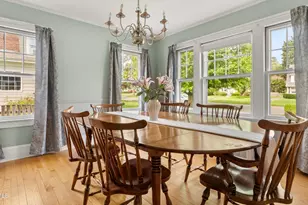 30 Lexington Pkwy, Pittsfield, MA 01201 - Photo 7