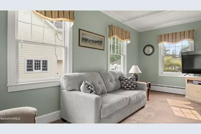 30 Lexington Pkwy, Pittsfield, MA 01201 - Photo 13