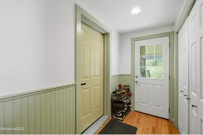 130 Oliver Ave, Pittsfield, MA 01201 - Photo 37