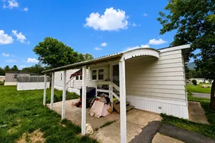 6 Navajo Dr, North Adams, MA 01247 - Photo 3
