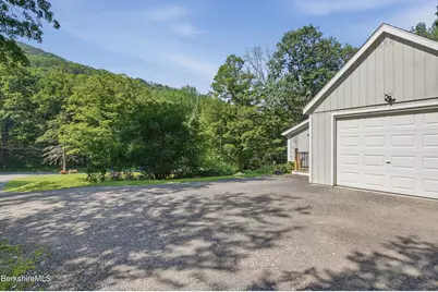 420 Brodie Mountain Rd, Hancock, MA 01237 - Photo 37