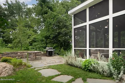1289 Canaan Southfield Rd, New Marlboro, MA 01259 - Photo 3