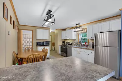 9 S County Rd, Florida, MA 01247 - Photo 21