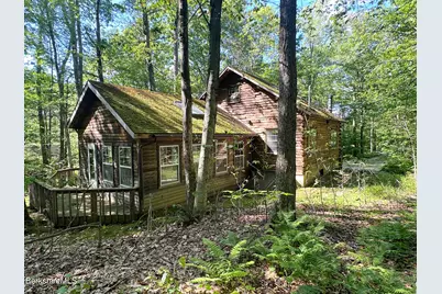 220 Antelope Dr, Lee, MA 01238 - Photo 3