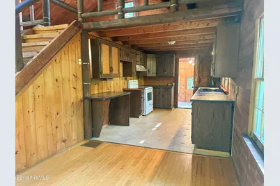 220 Antelope Dr, Lee, MA 01238 - Photo 9