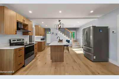 55 Revilla Ter, Pittsfield, MA 01201 - Photo 11