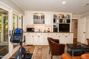 14 Fairway Dr, Lenox, MA 01240 - Photo 23