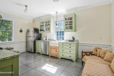 701 Rhoades & Bailey Rd, New Marlboro, MA 01230 - Photo 17