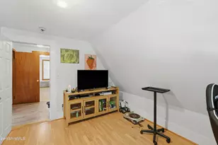 11 Burnham St, North Adams, MA 01247 - Photo 15