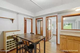 11 Burnham St, North Adams, MA 01247 - Photo 21