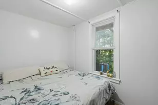11 Burnham St, North Adams, MA 01247 - Photo 27