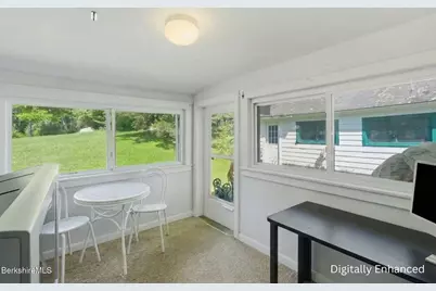 11 Burnham St, North Adams, MA 01247 - Photo 19