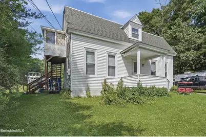11 Burnham St, North Adams, MA 01247 - Photo 3