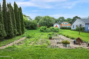 4 Water St, Adams, MA 01220 - Photo 35