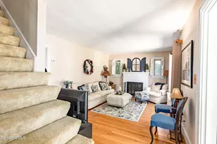 38 Connecticut Ave, Pittsfield, MA 01201 - Photo 5