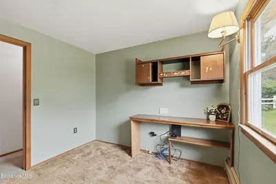 90 Brickyard Ct, North Adams, MA 01247 - Photo 13